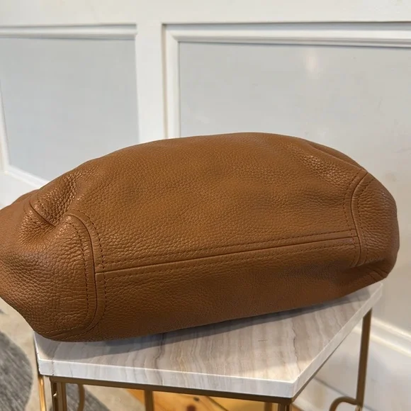 Michael Kors Bag Fulton Large Brown Pebbled Leather Logo Strap Shoulder Bag - Picture 10 of 17